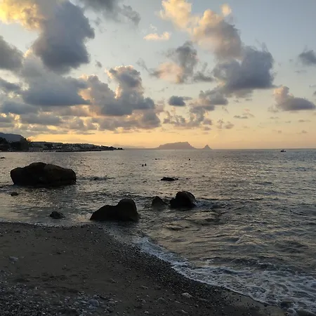 Torre Vallelunga * 트라비아