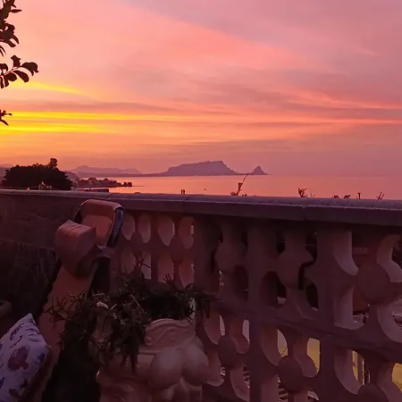 Torre Vallelunga Holiday home Trabia