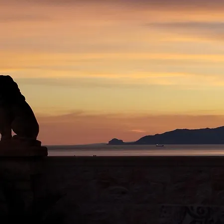 別荘 Torre Vallelunga