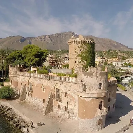 別荘 Torre Vallelunga